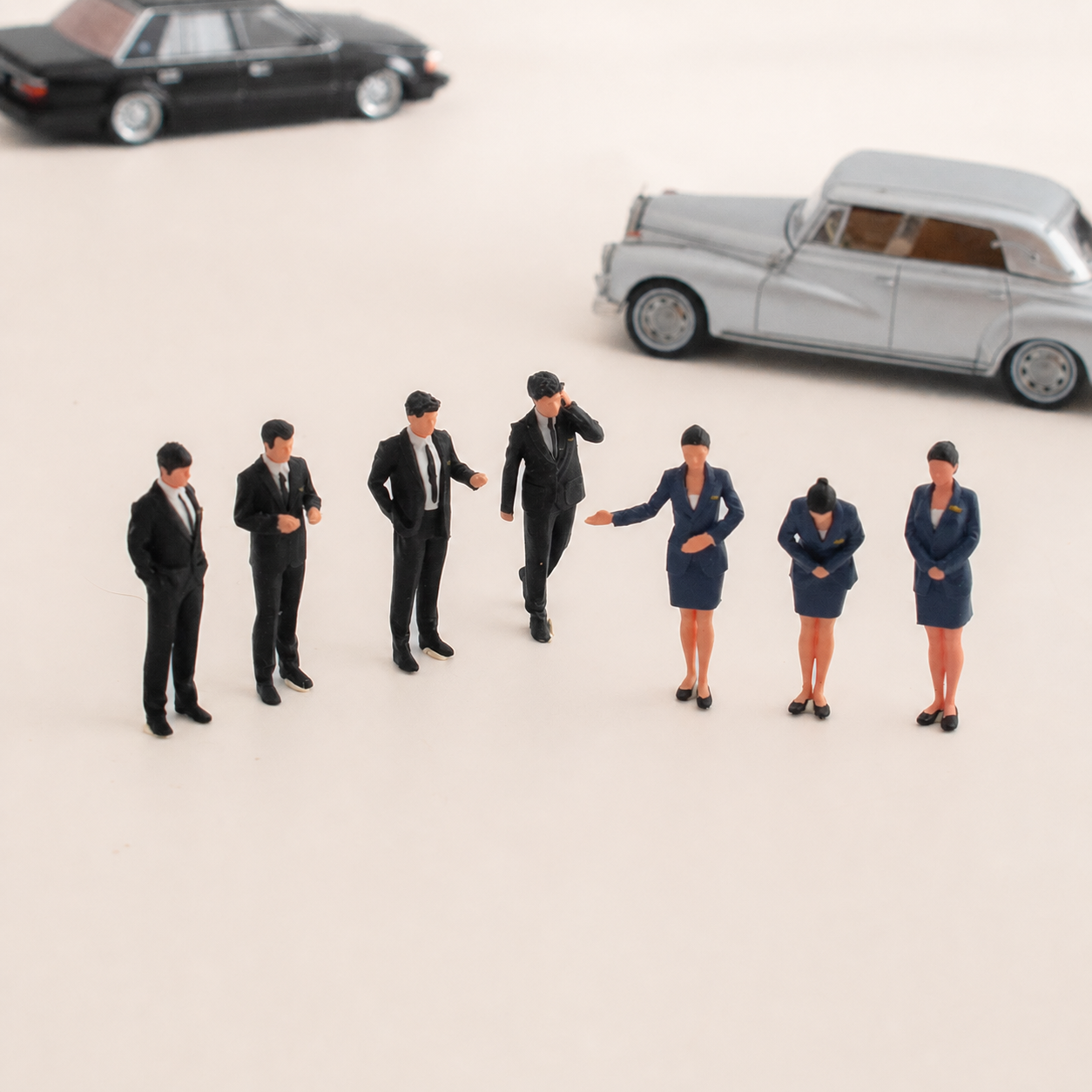 1:64 Business Suit Miniature Figure Series - Business Suit Figures Complete Set