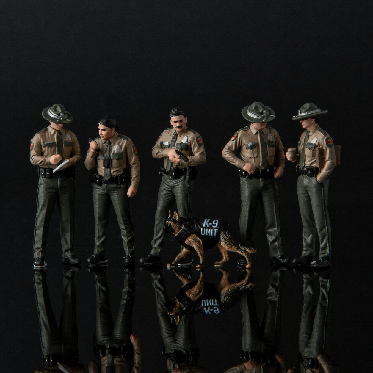 1:64 Tennessee State Police Miniature Figure Series - Tennessee State Police Complete Figure Set