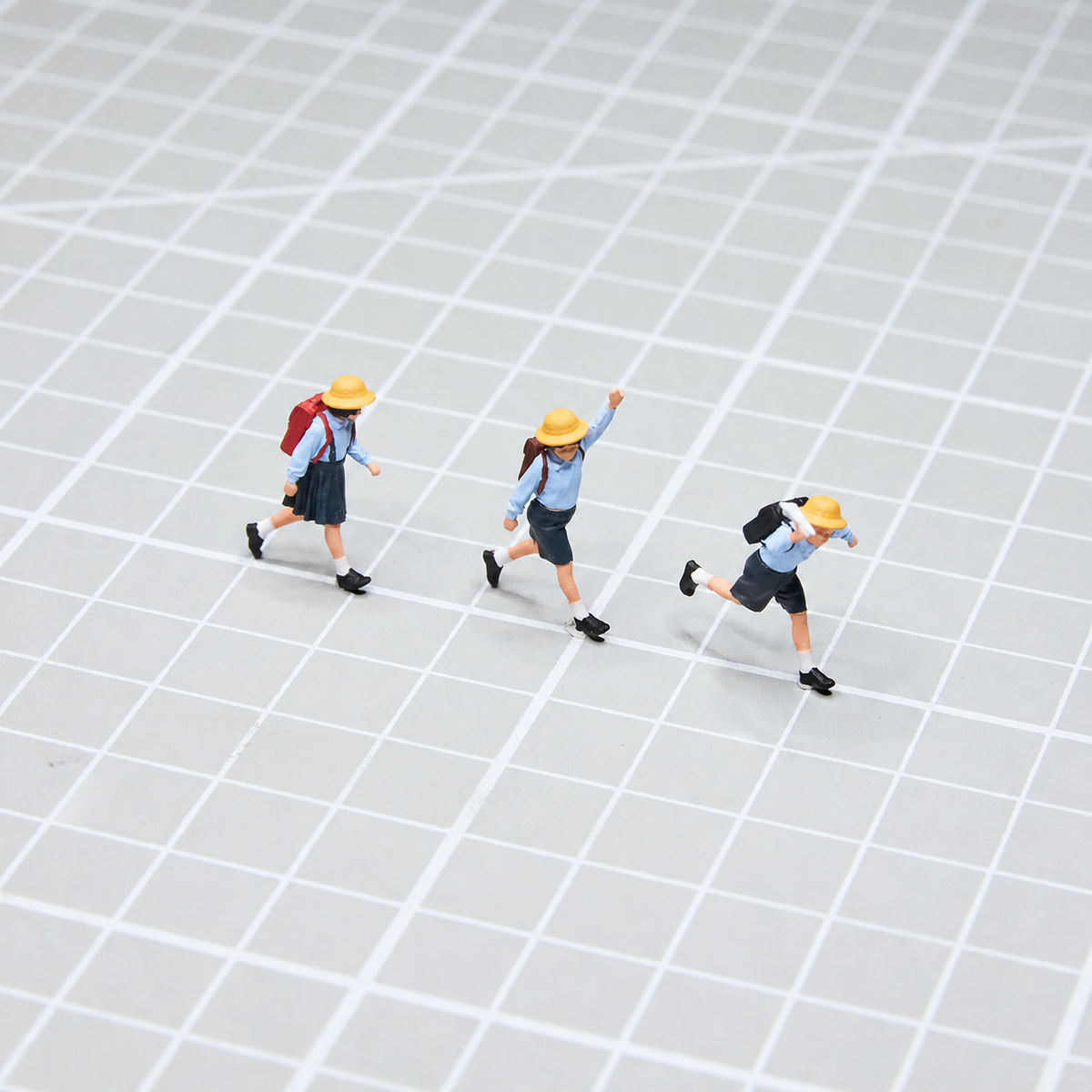 1:64 Japanese Elementary School Students Miniature Figure Series - series gallery image