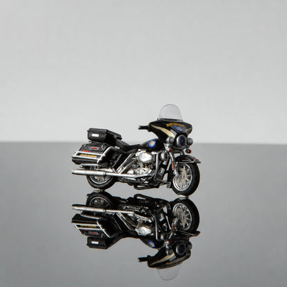 1:64 Harley-Davidson Electra Glide Revival FHP Motorcycle Diorama Prop - Black - additional product image 2
