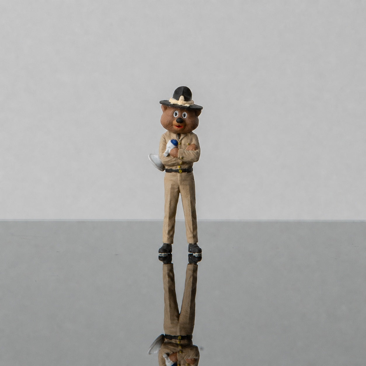 1:64 Florida Highway Patrol (FHP) S2 Motorcycle Unit Miniature Diorama Series - FHP S2 Trooper Bear Figure