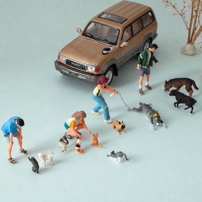 1:64 Everyday Street Scene Miniature Figure Series - additional product image 17