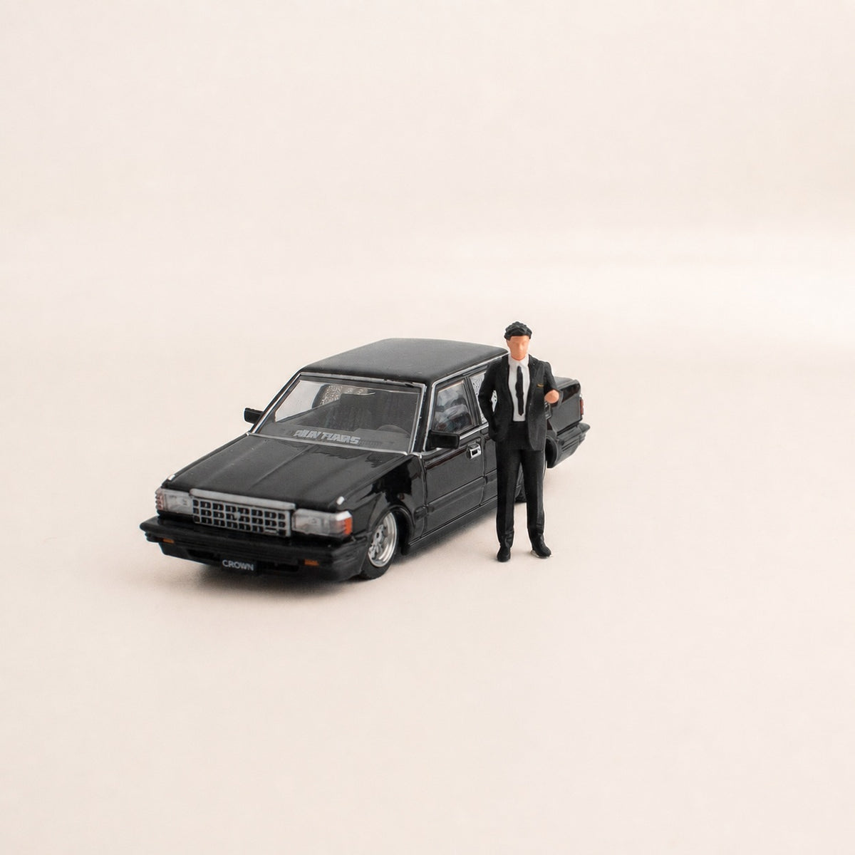 1:64 Business Suit Miniature Figure Series - Standing Man in Suit with One Hand in His Pocket Figure