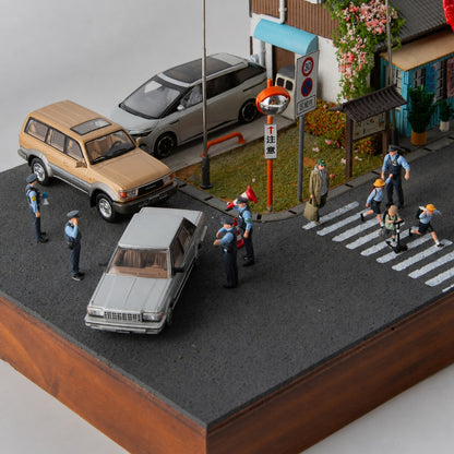 1:64 Japan MPD S1 Miniature Police Figure Series - additional product image 9