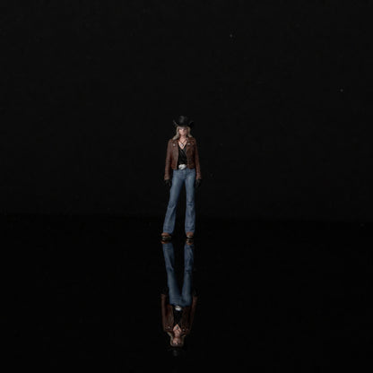 1:64 Texas Cowboy Miniature Diorama Series - Standing Cowgirl in Leather Jacket Figure