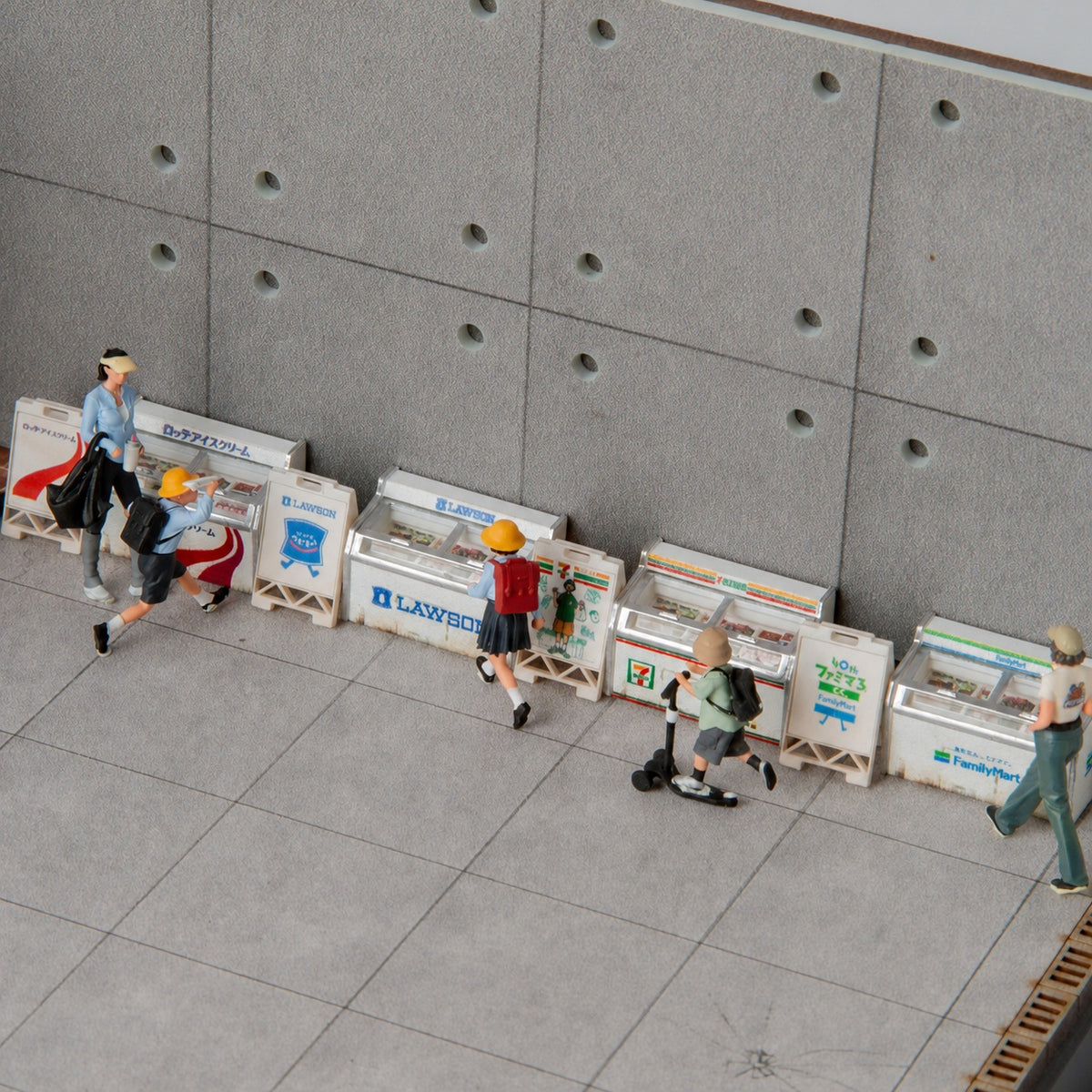 1:64 Convenience Store Freezer S1 Miniature Diorama Prop Series - additional product image 7