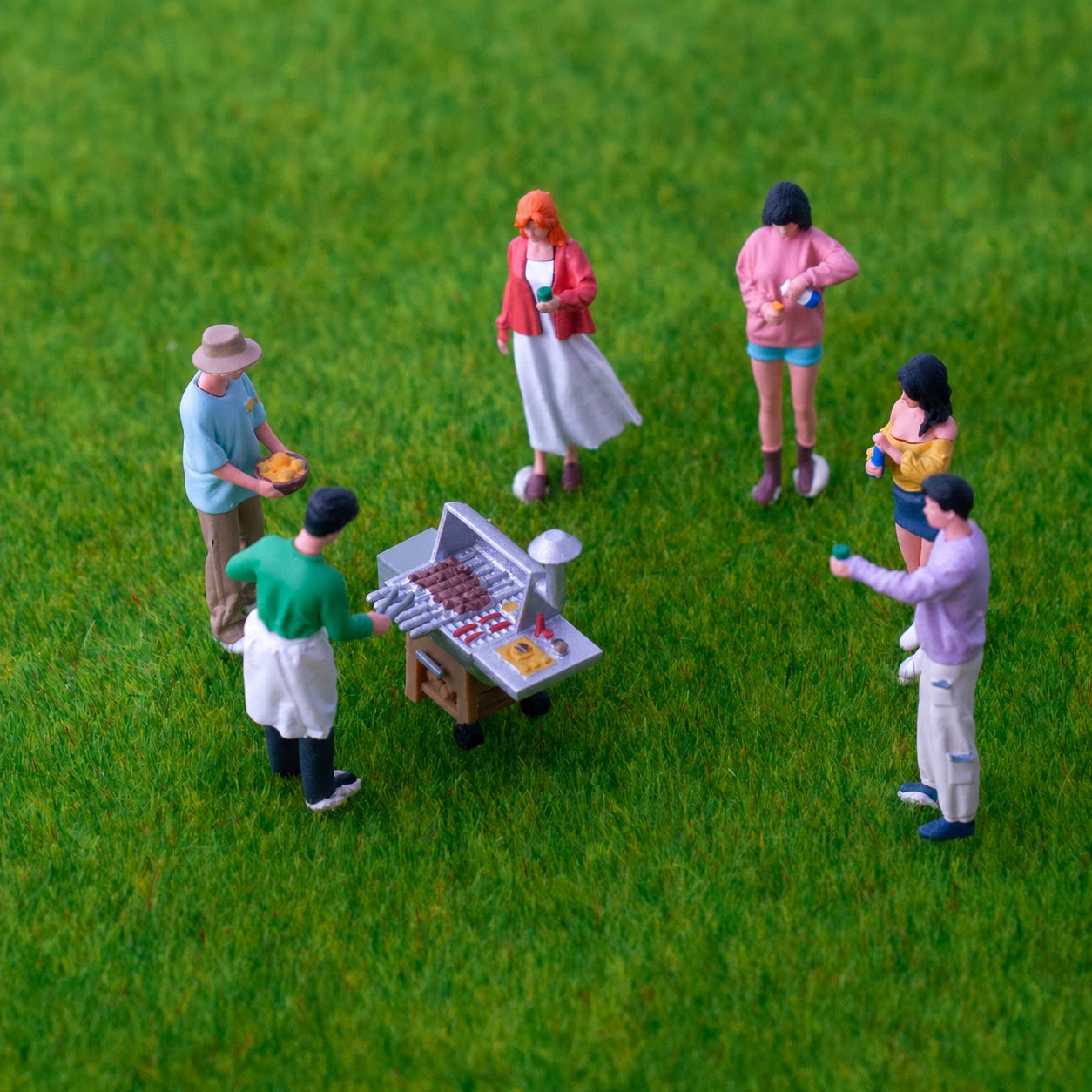 1:64 Standing Outdoor BBQ & Picnic Scene Miniature Diorama Series - additional product image 10