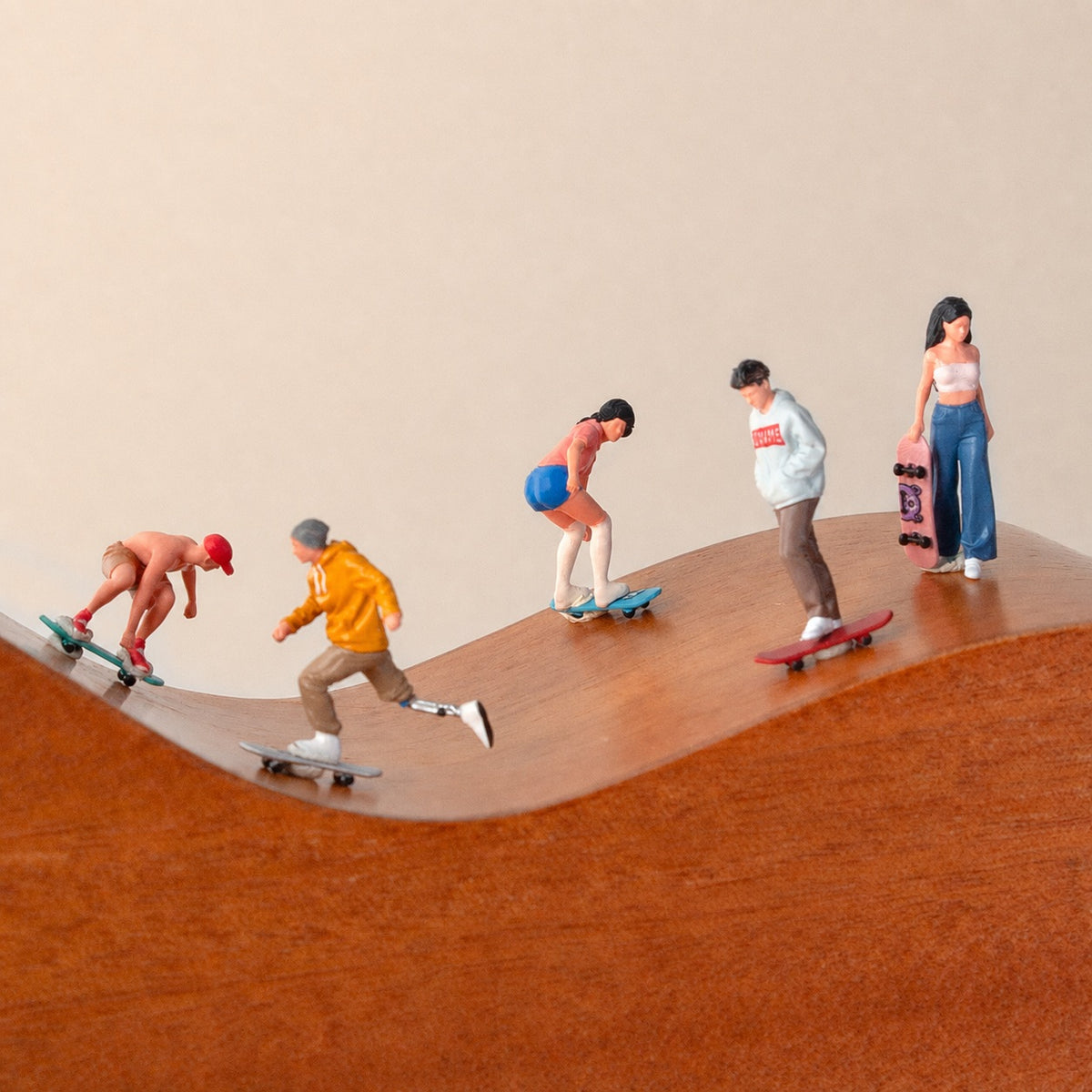 1:64 Skateboarding Miniature Figure Series - additional product image 10