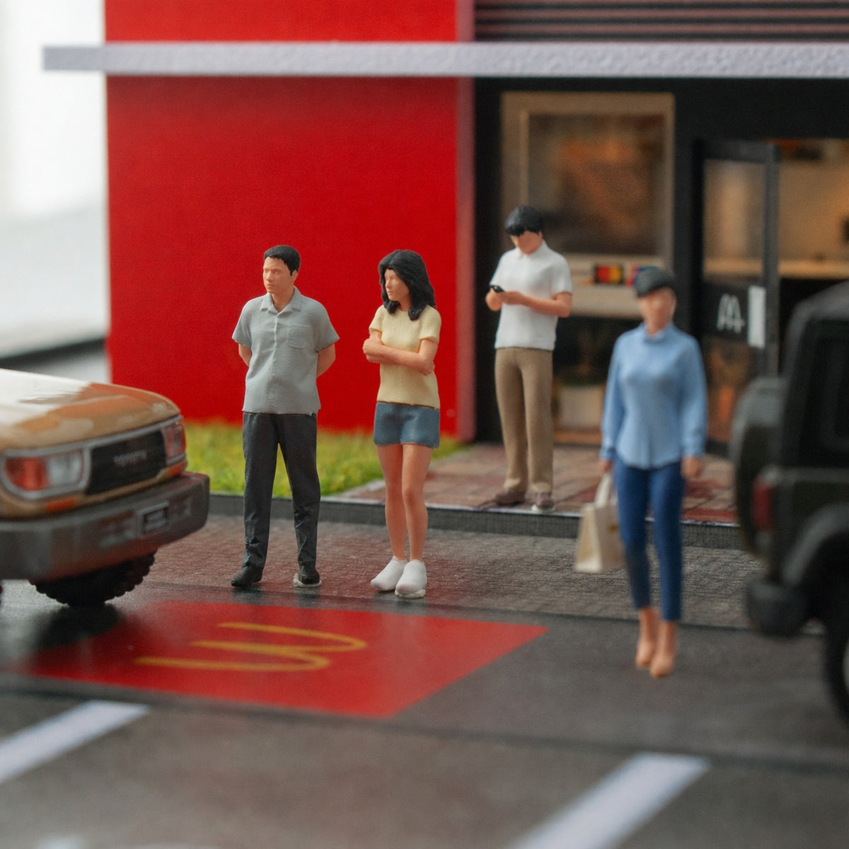 1:64 Summer Waiting Scene Miniature Figure Series - additional product image 8