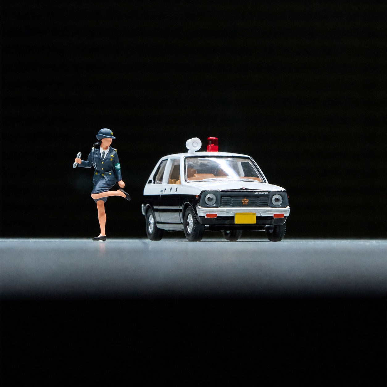 1:64 Japanese Police Miniature Figure Series A - additional product image 7