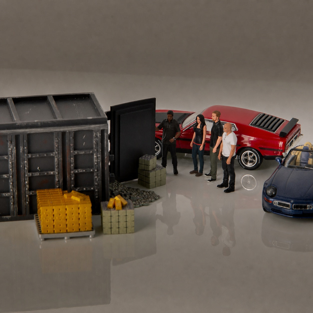 1:64 FM64 Fast & Furious Safe Diorama Set - additional product image 2