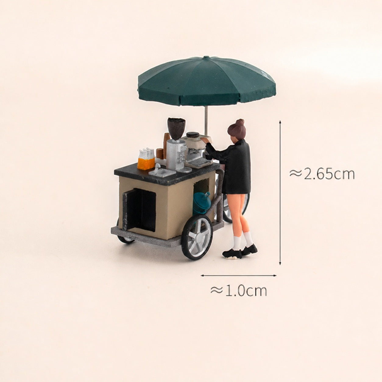 1:64 Street Coffee Miniature Diorama Series - Standing Woman in Black Suit Receiving Coffee Figure