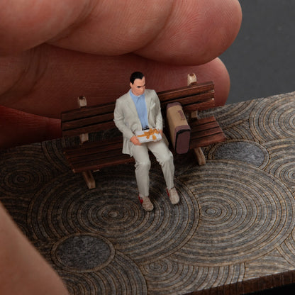 1:64 Forrest Gump with Bench, Suitcase & Chocolate Box Diorama Set - additional product image 2
