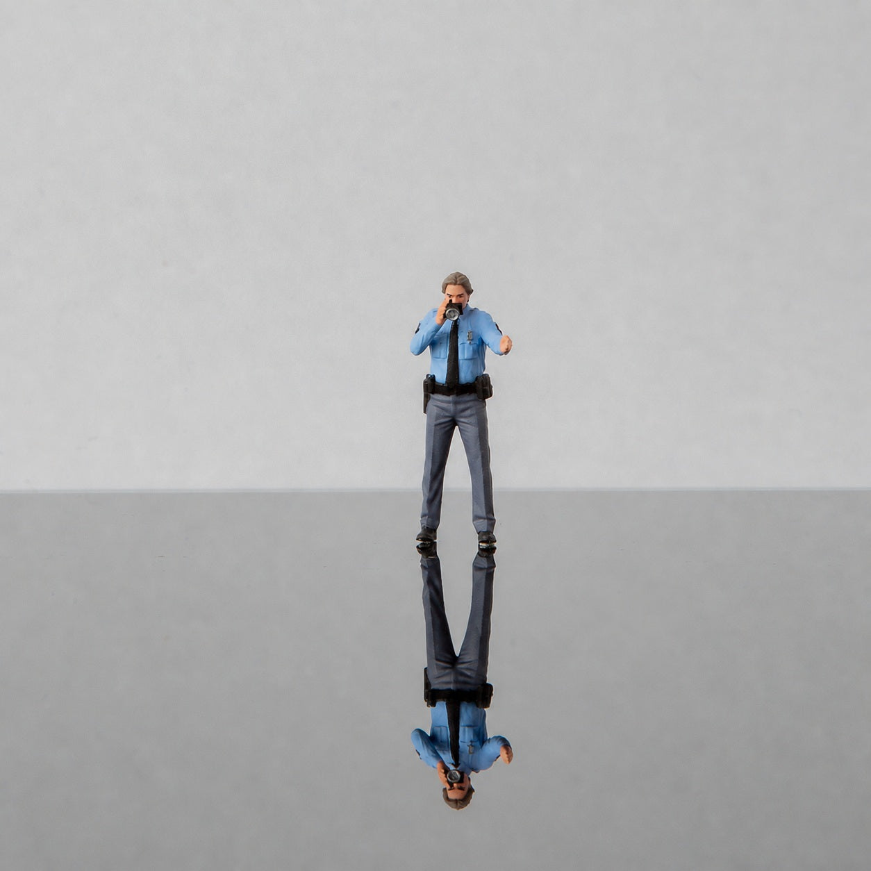 1:64 Georgia State Patrol (GSP) S1 Miniature Figure & Prop Series - GSP S1 Officer Directing Photos Figure
