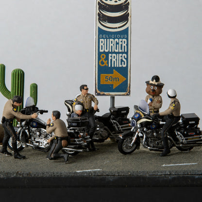 1:64 Harley-Davidson Electra Glide Revival FHP Motorcycle Diorama Prop - Black - additional product image 4
