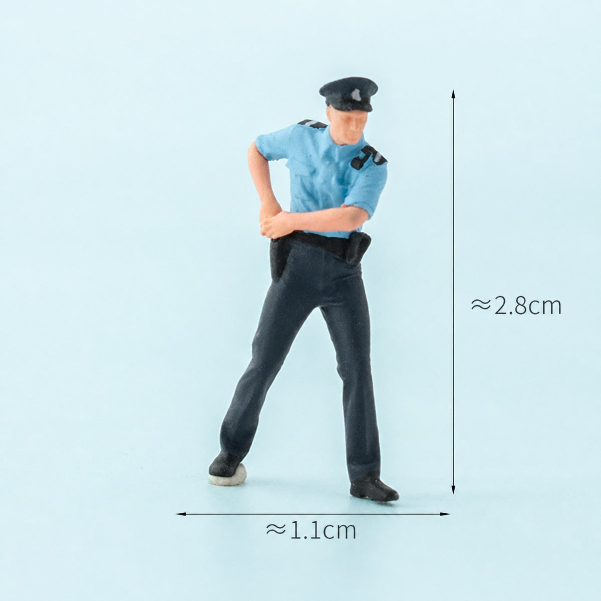 1:64 Hong Kong Police Miniature Figure Series - Hong Kong Male Police Officer Drawing a Handgun Figure