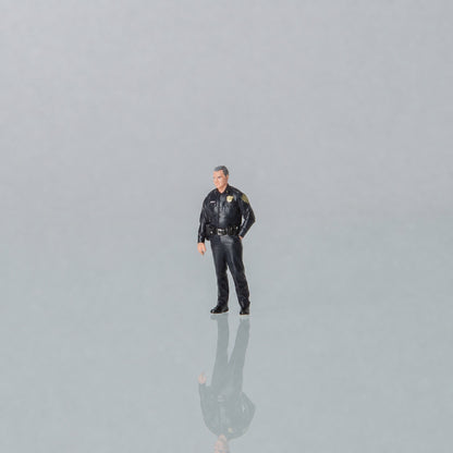 1:64 NYPD S1 Miniature Figure & Prop Series - NYPD S1 Elderly Officer Figure