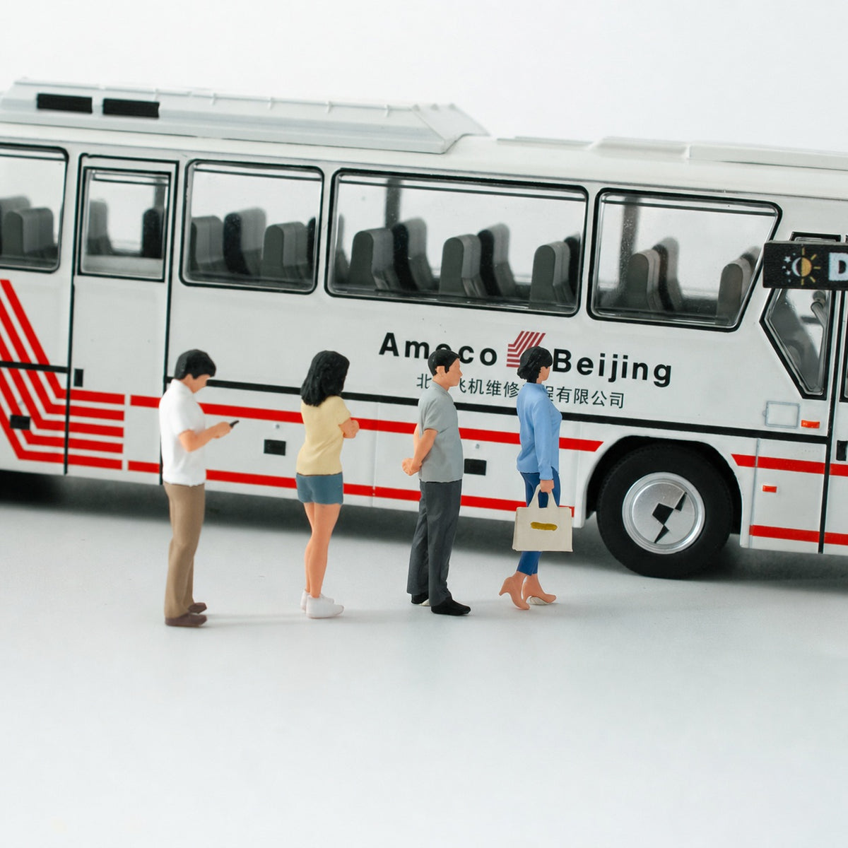 1:64 Summer Waiting Scene Miniature Figure Series - additional product image 7