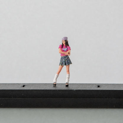 1:64 Street Livestream Girl Group Miniature Diorama Series - Street Backup Singer in Purple Bandana Figure