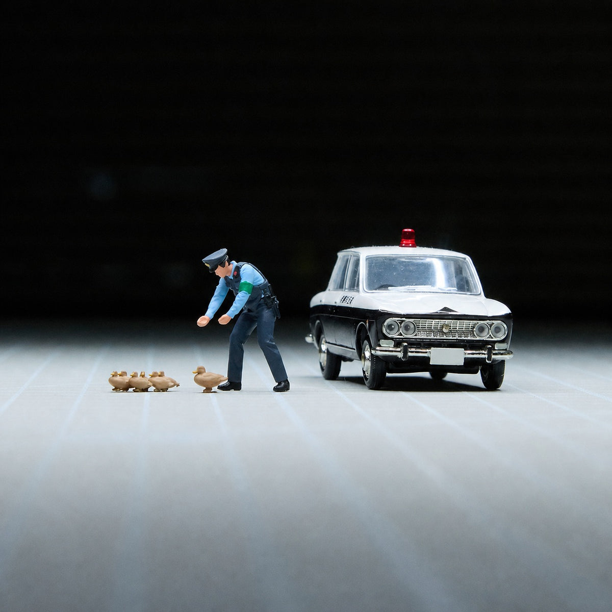 1:64 Japanese Police Miniature Figure Series A - additional product image 6